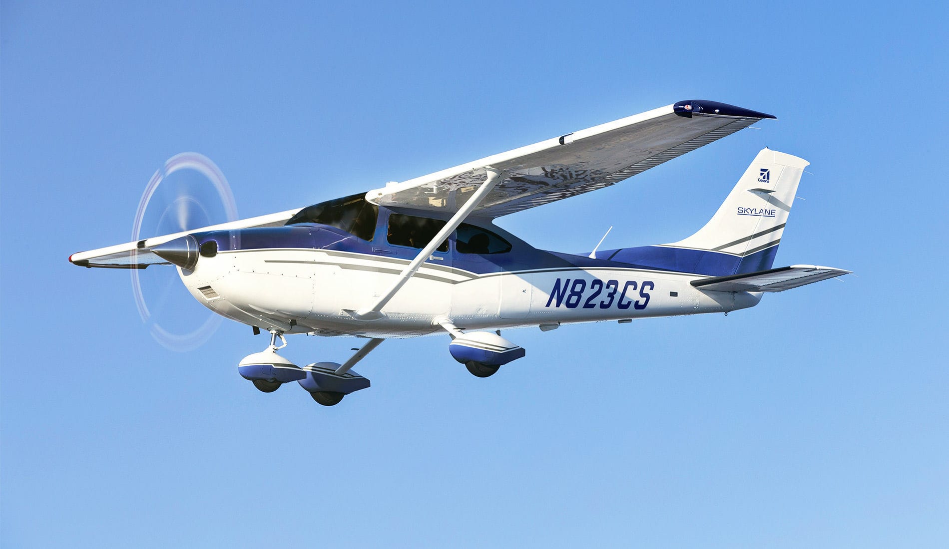 Лёгкий одномоторный самолёт Cessna-182 SkyLane от Cessna Aircraft в России